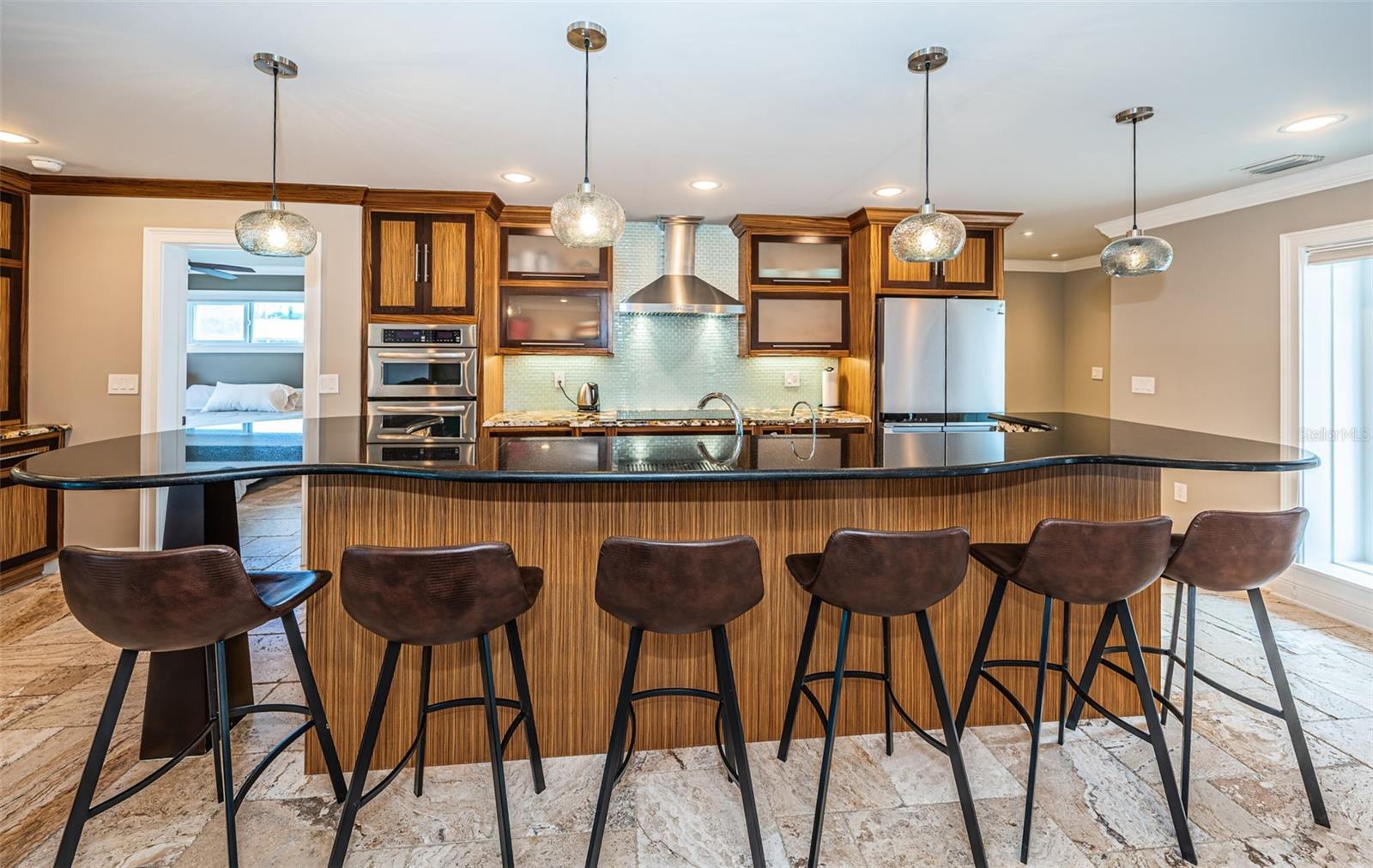 Image 25 of 67 For 4295 13th Lane Ne