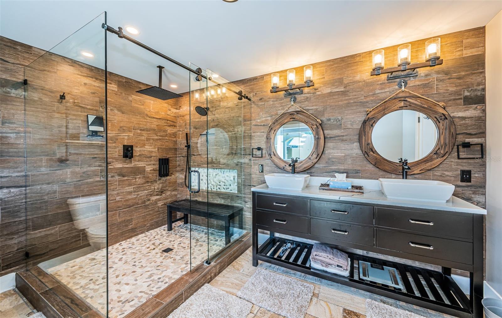 Image 29 of 67 For 4295 13th Lane Ne