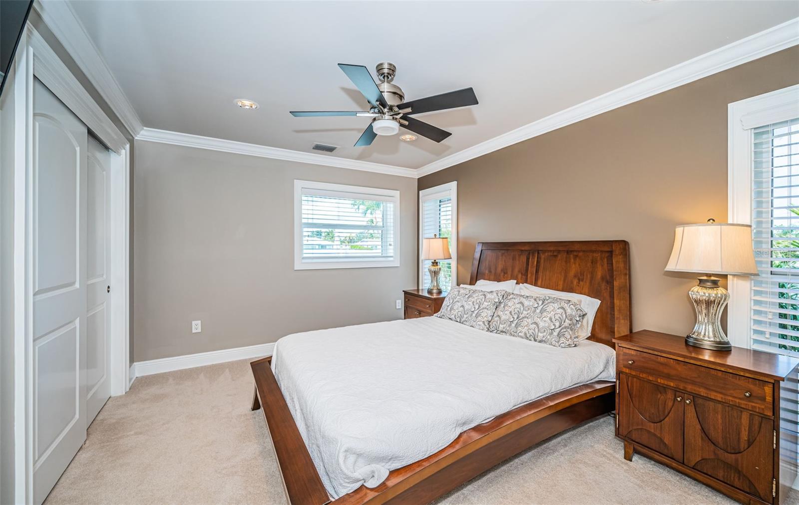 Image 38 of 67 For 4295 13th Lane Ne