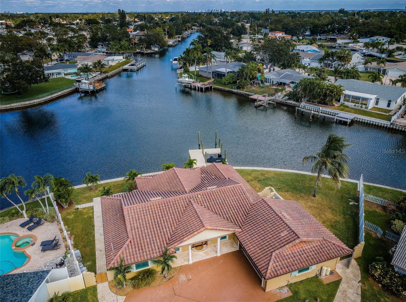 Image 4 of 67 For 4295 13th Lane Ne