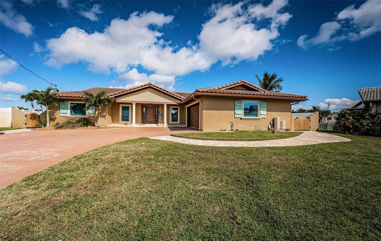 Image 5 of 67 For 4295 13th Lane Ne