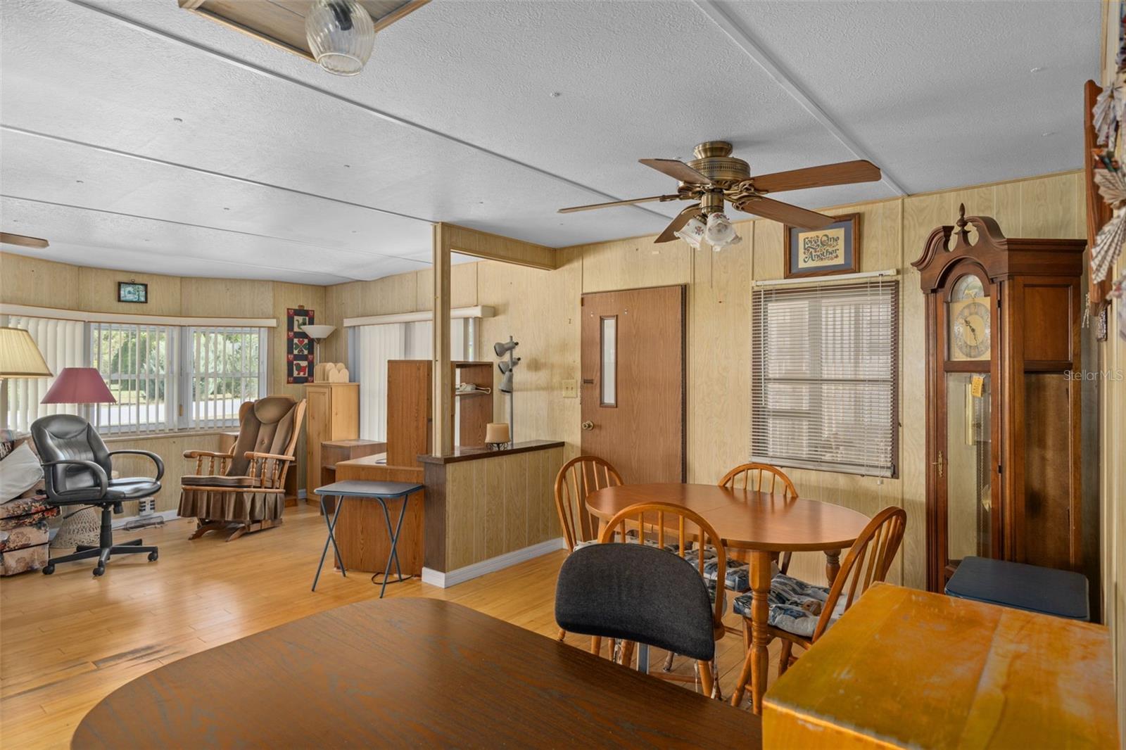 Image 11 of 30 For 7162 Fairlane Avenue