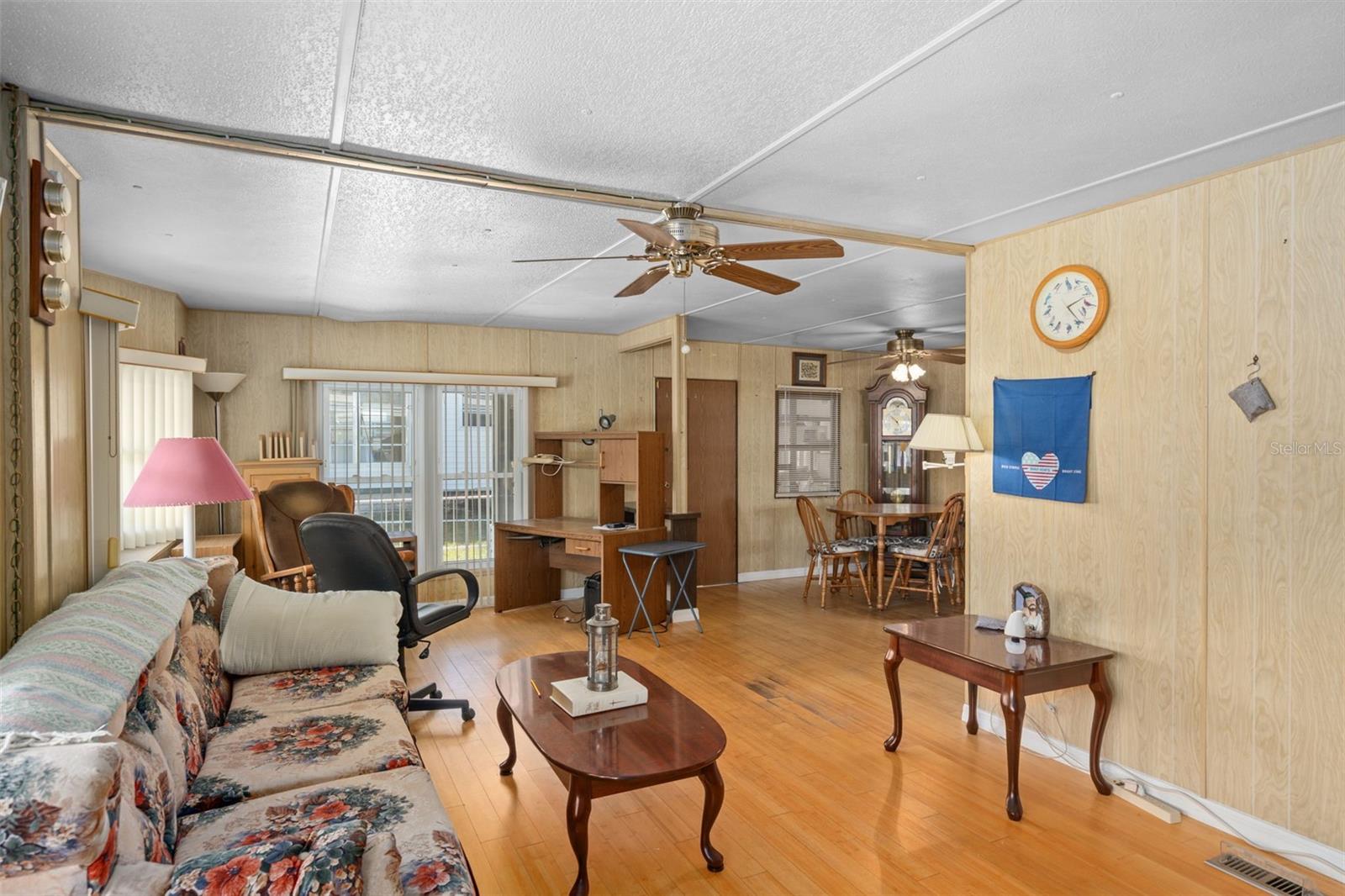 Image 8 of 30 For 7162 Fairlane Avenue