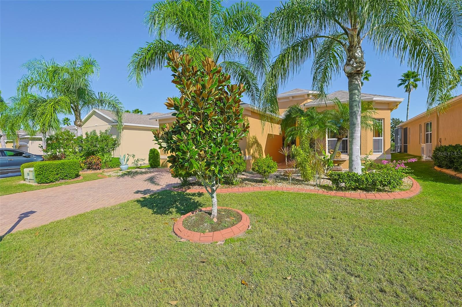 Image 3 of 42 For 321 Siena Vista Place