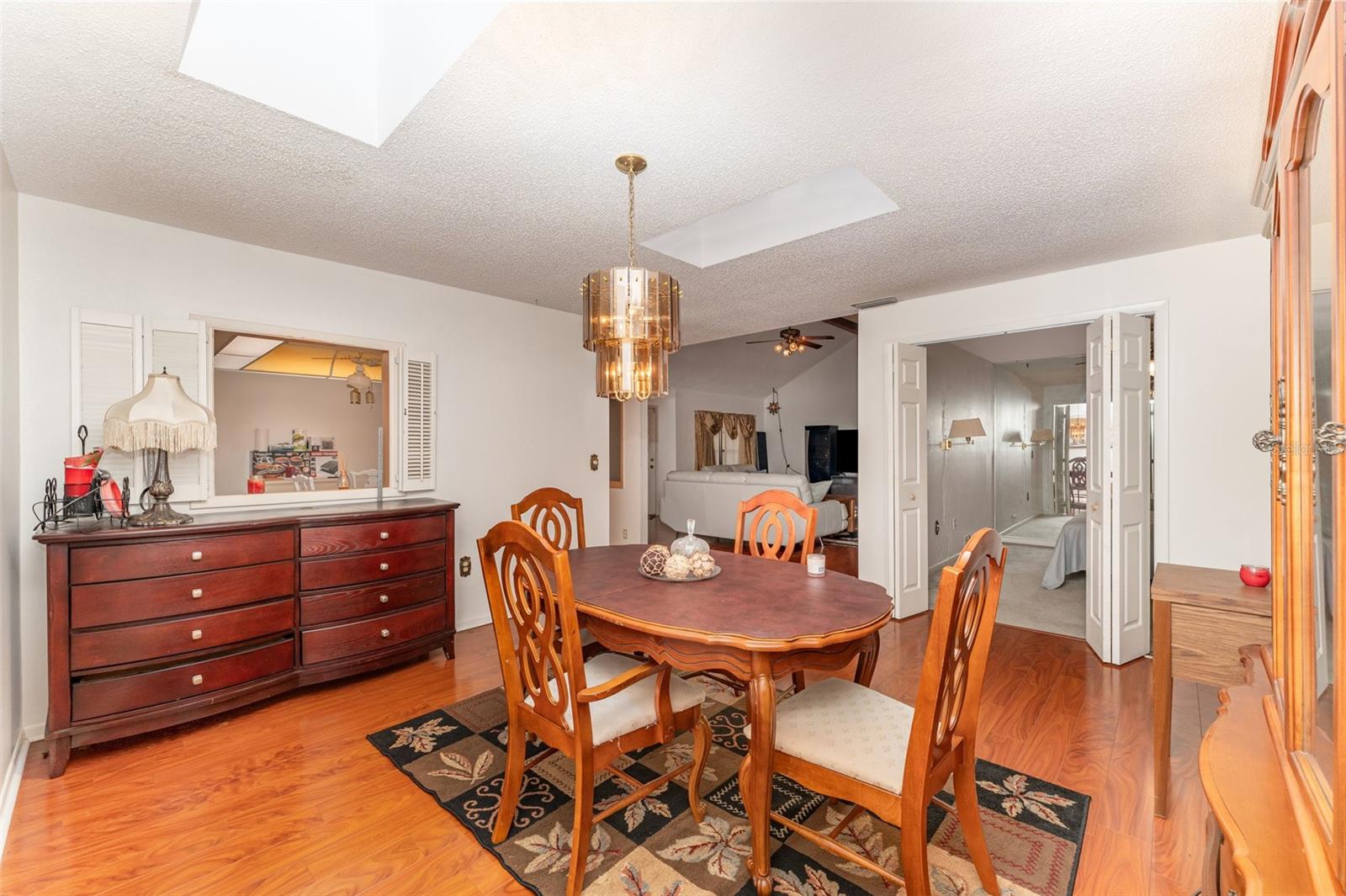 Image 7 of 15 For 4240 Creekwood Lane
