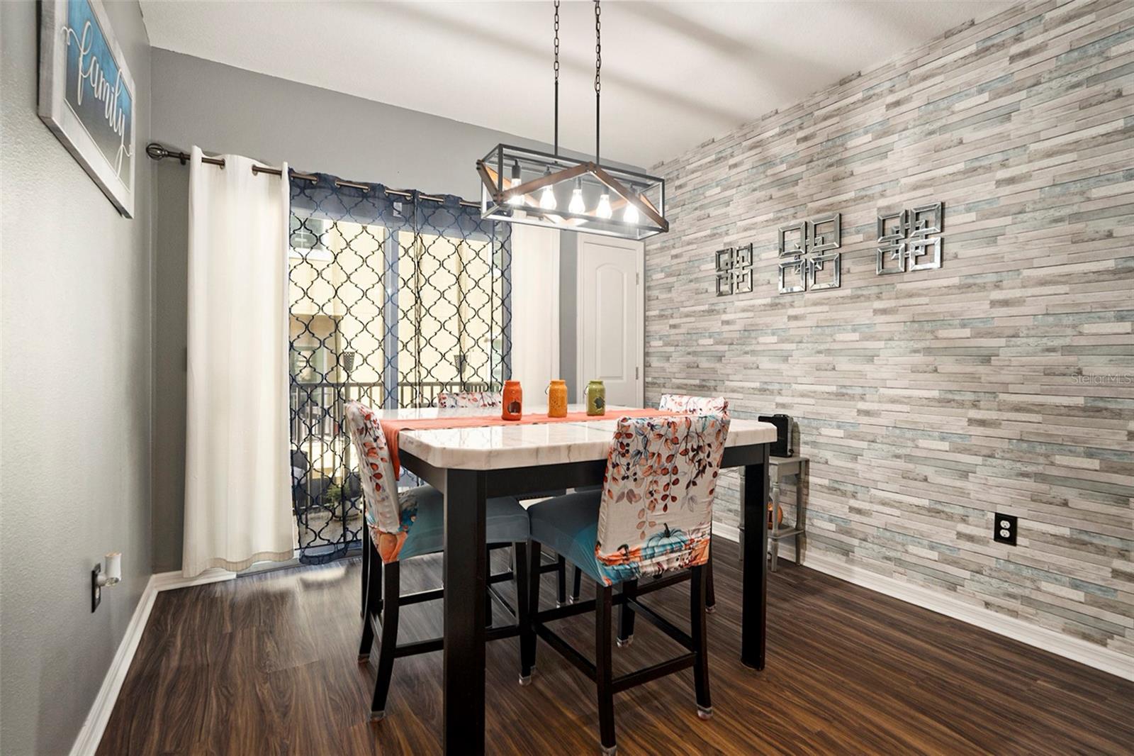 Image 11 of 42 For 5524 Yellowfin Court