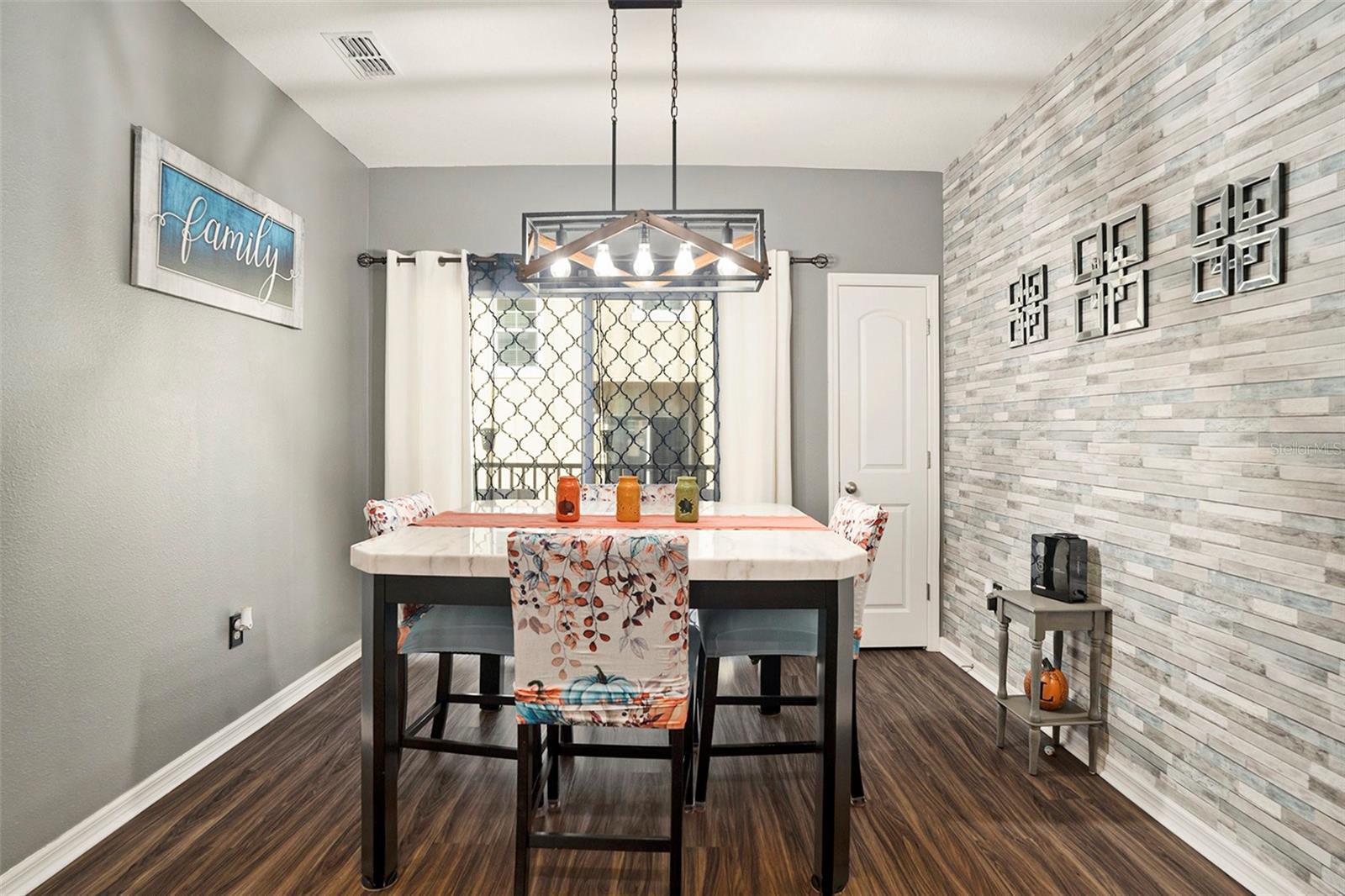 Image 12 of 42 For 5524 Yellowfin Court