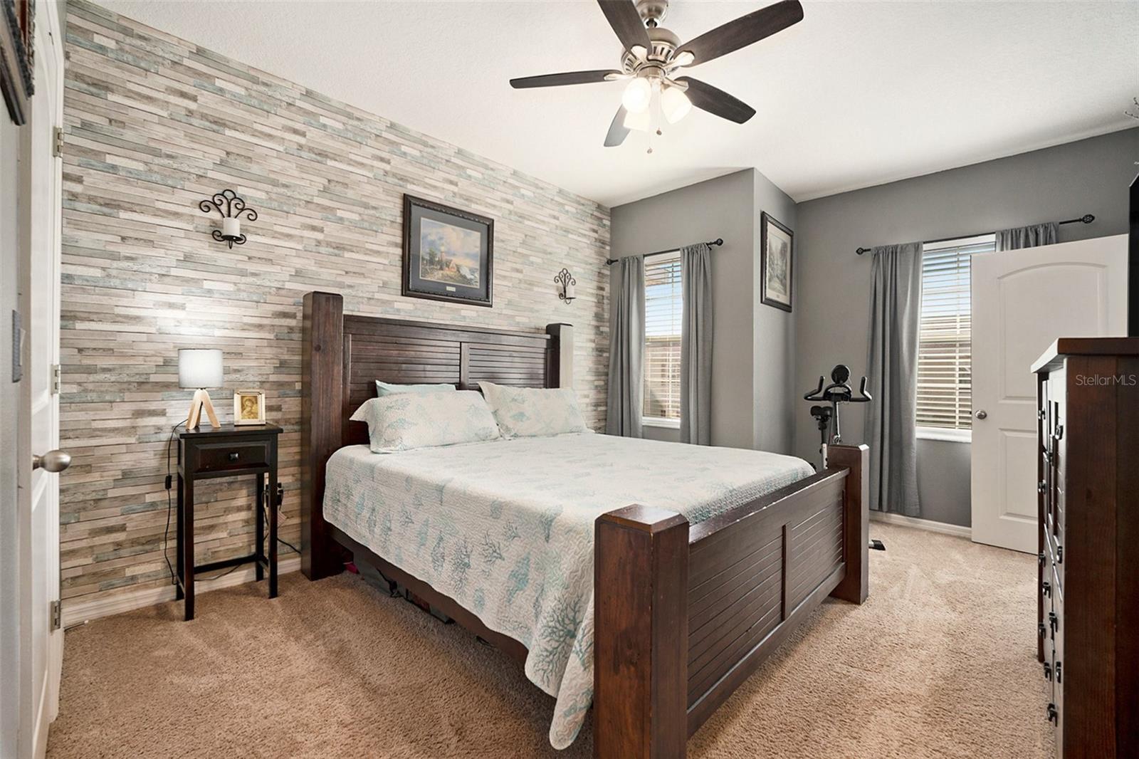 Image 24 of 42 For 5524 Yellowfin Court