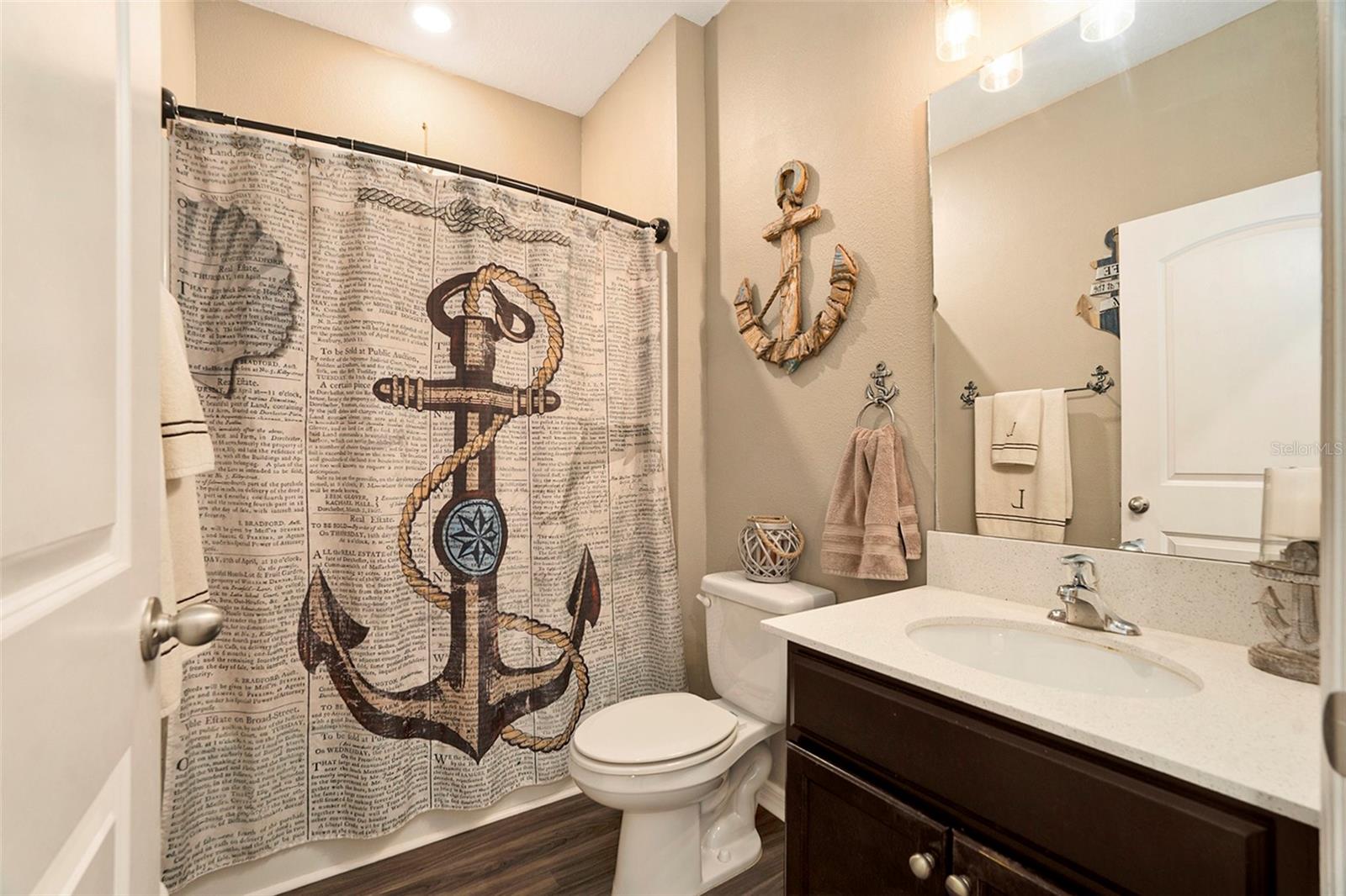 Image 28 of 42 For 5524 Yellowfin Court