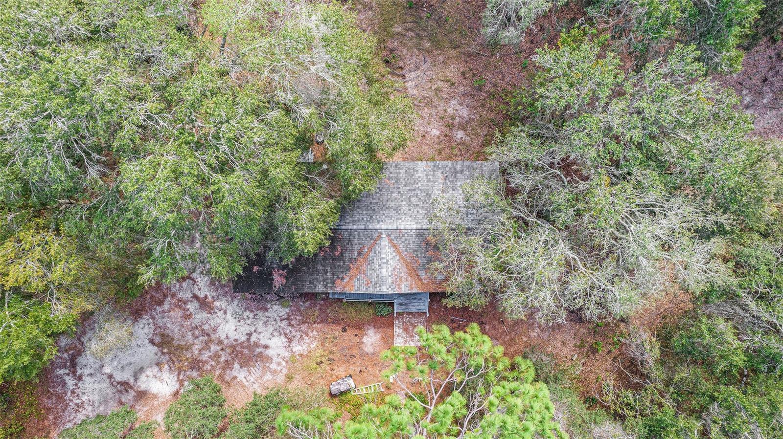 Image 33 of 39 For 17235 Shirla Rae Dr