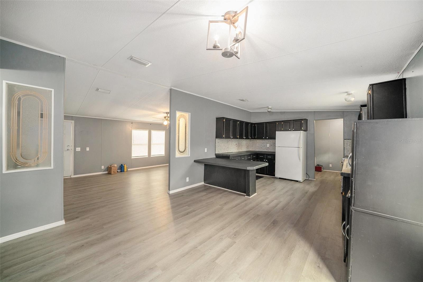 Image 7 of 39 For 17235 Shirla Rae Dr