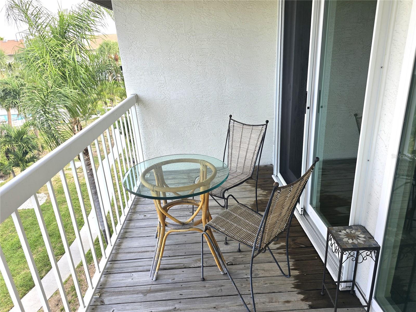 Image 14 of 29 For 346 Madeira Circle