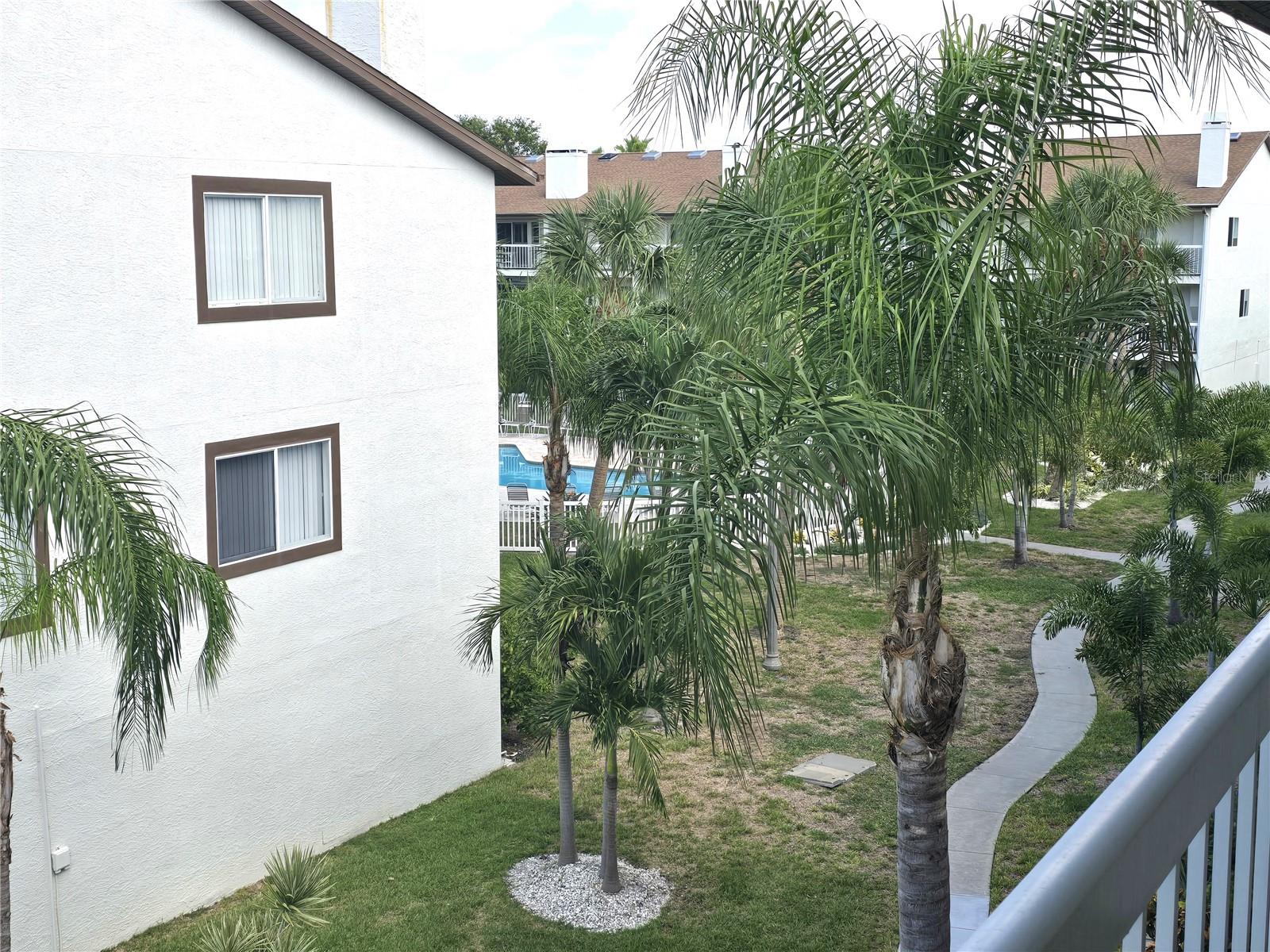 Image 16 of 29 For 346 Madeira Circle