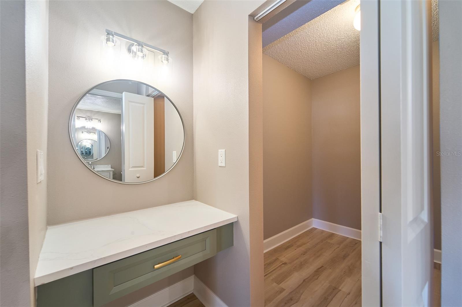 Image 13 of 43 For 722 116th Street N 2007