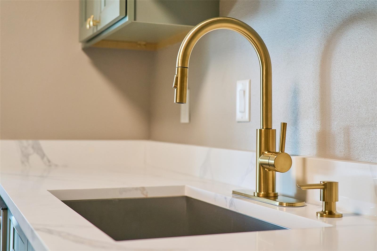 Image 30 of 43 For 722 116th Street N 2007