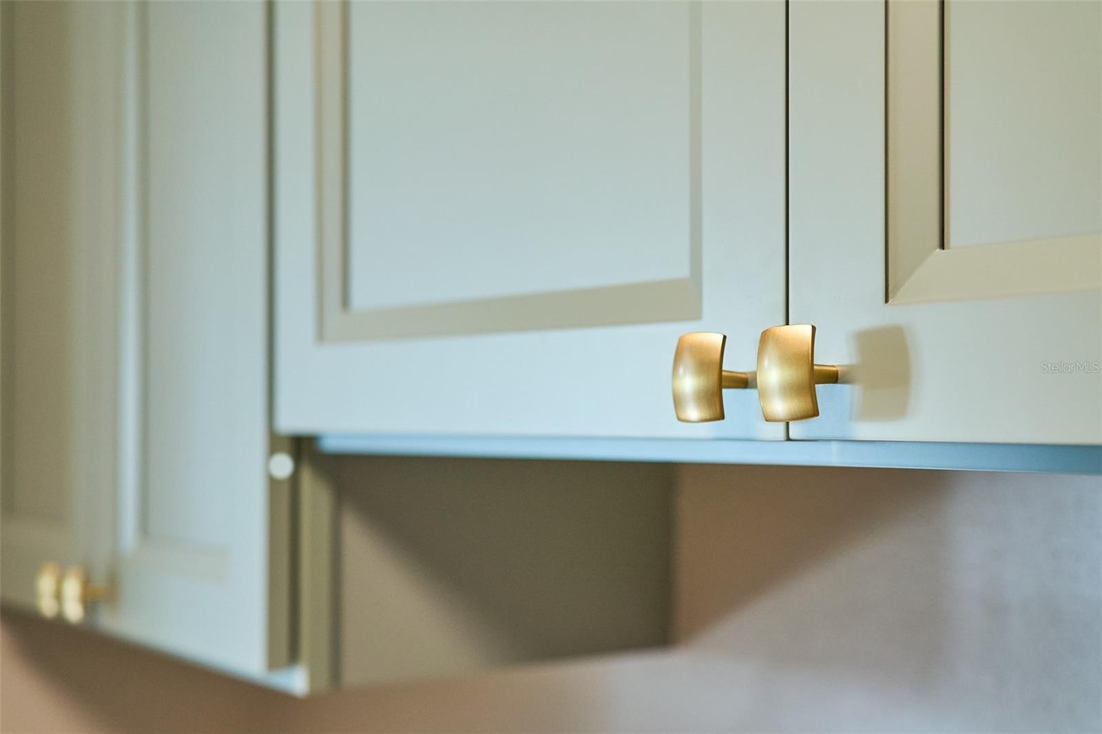 Image 31 of 43 For 722 116th Street N 2007