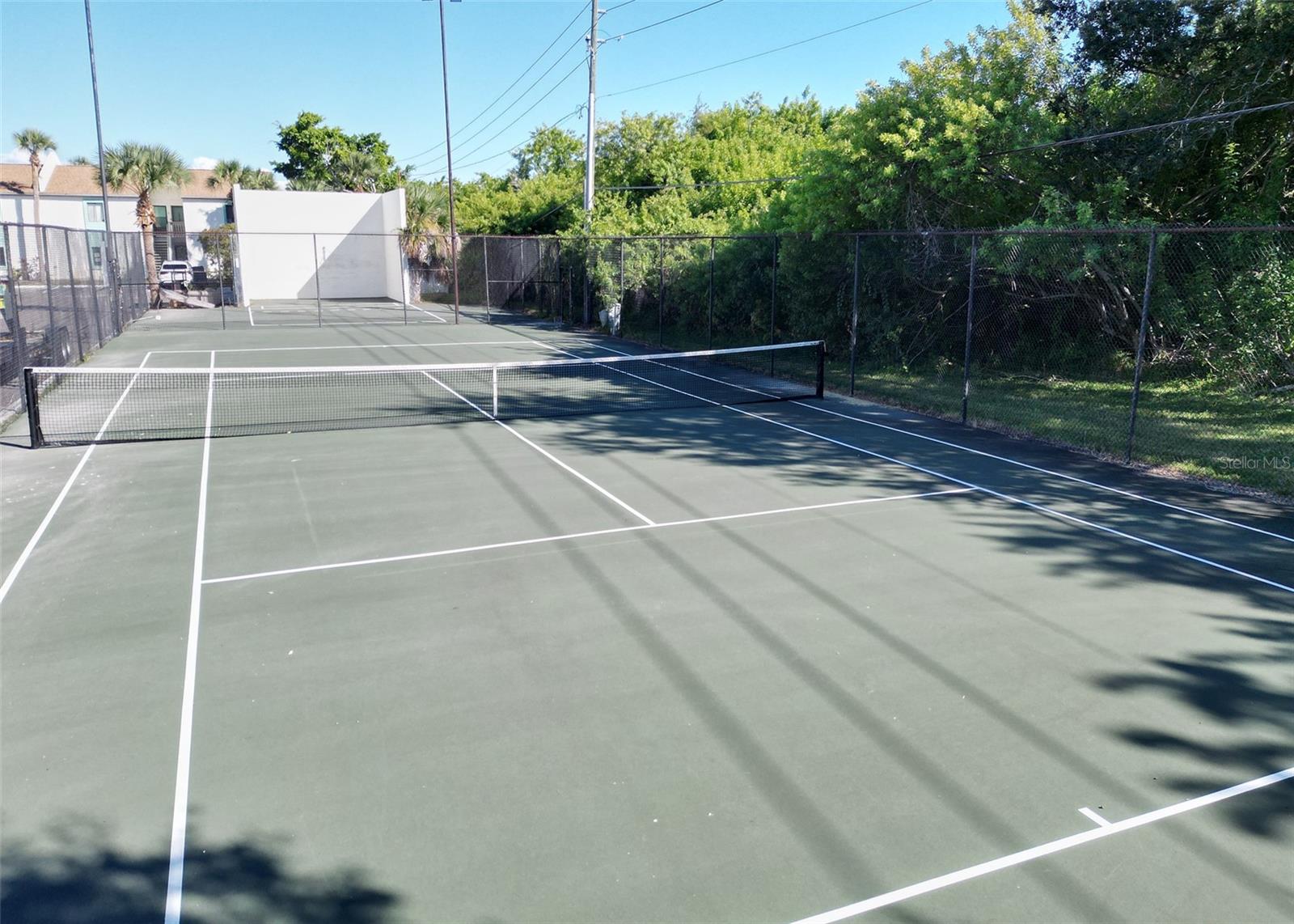 Image 42 of 43 For 722 116th Street N 2007