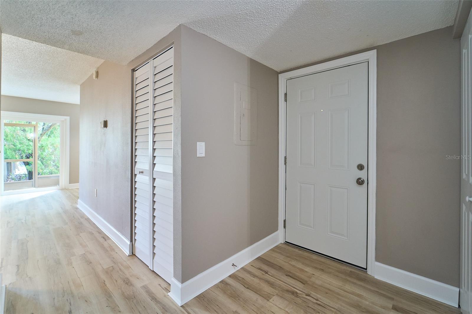 Image 5 of 43 For 722 116th Street N 2007