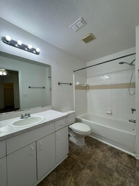 Image 12 of 27 For 17114 Carrington Park Drive 214