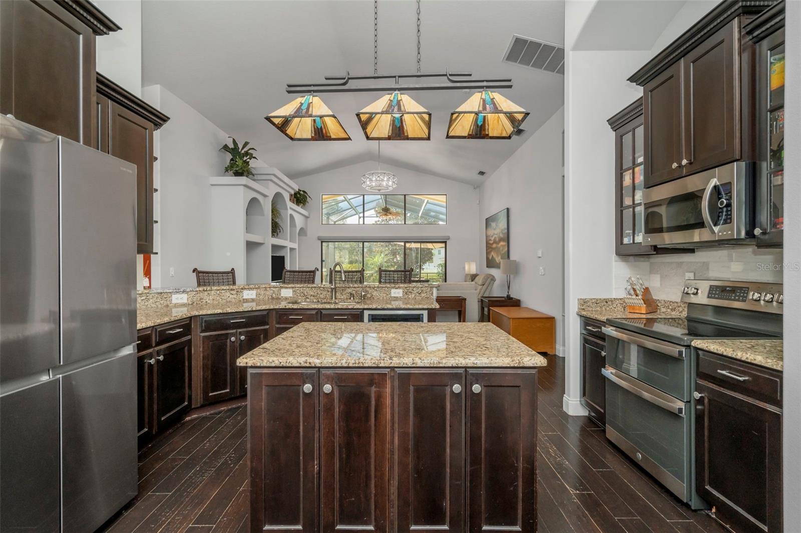 Listing photo id 11 for 19361 Yellow Clover Drive