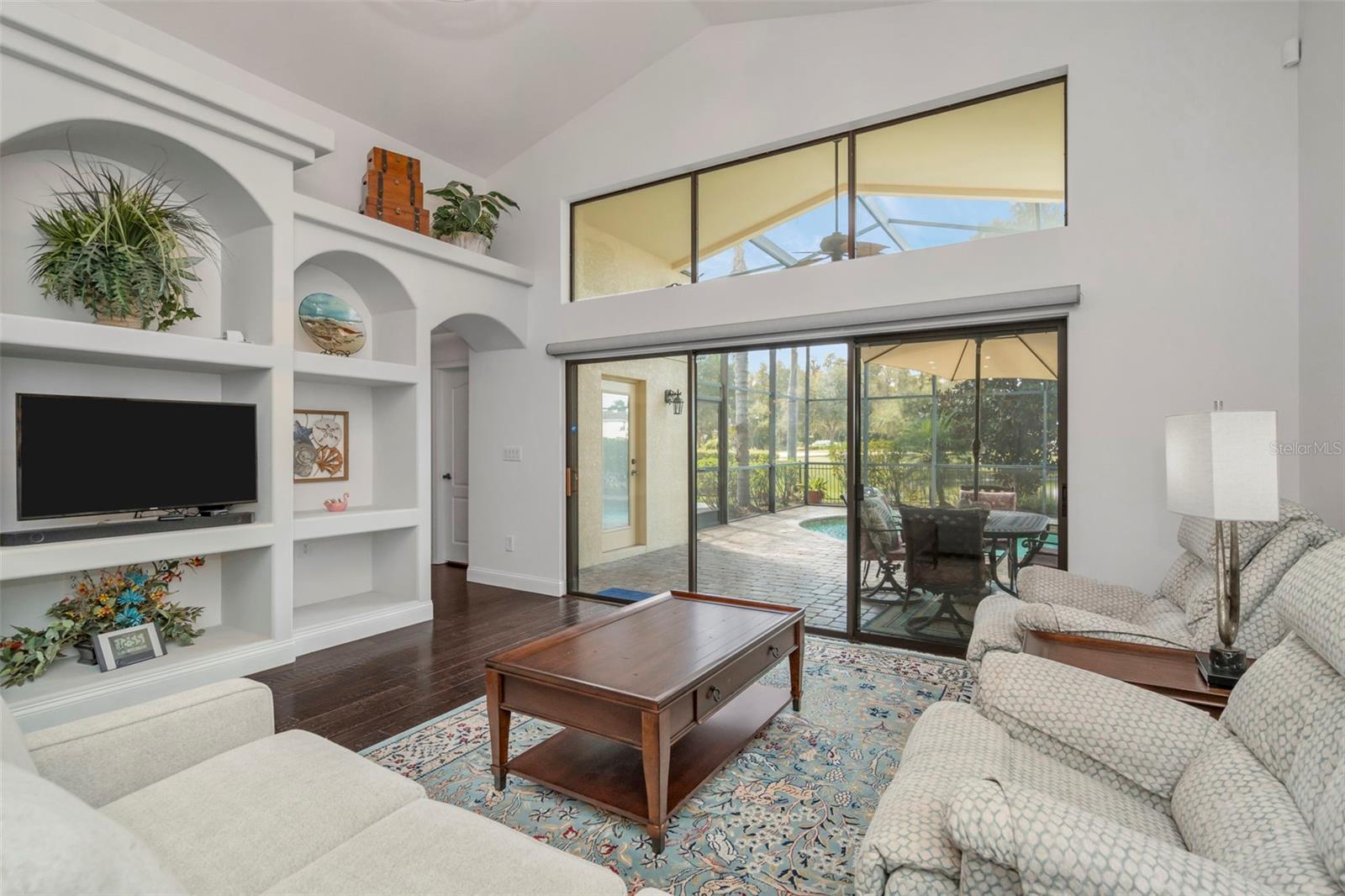 Listing photo id 17 for 19361 Yellow Clover Drive