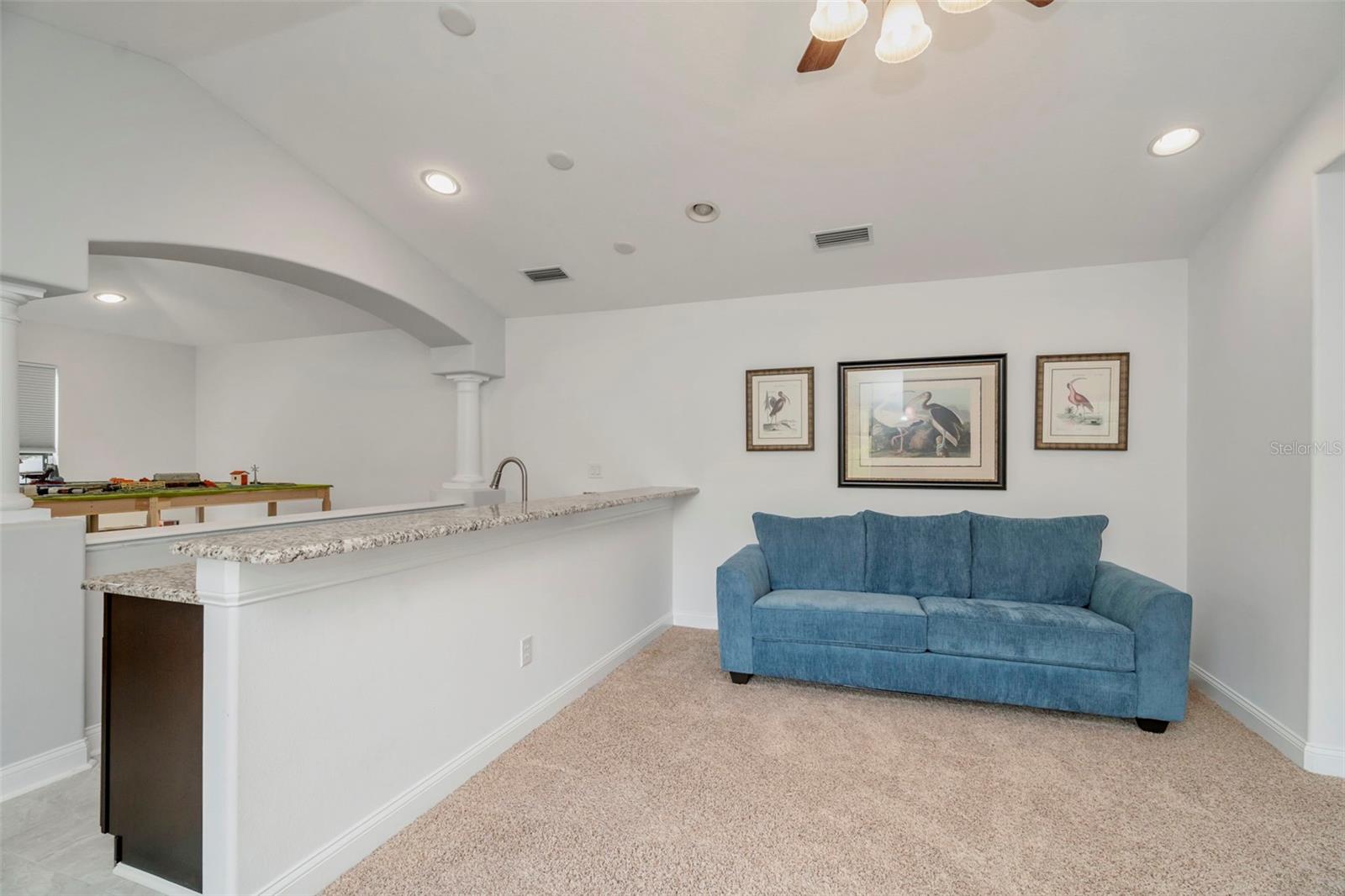 Listing photo id 38 for 19361 Yellow Clover Drive