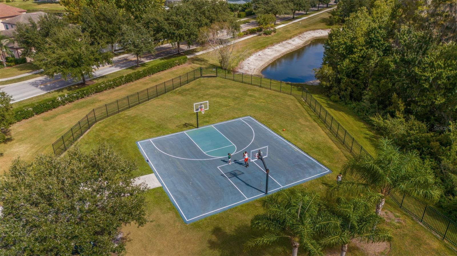 Listing photo id 58 for 19361 Yellow Clover Drive