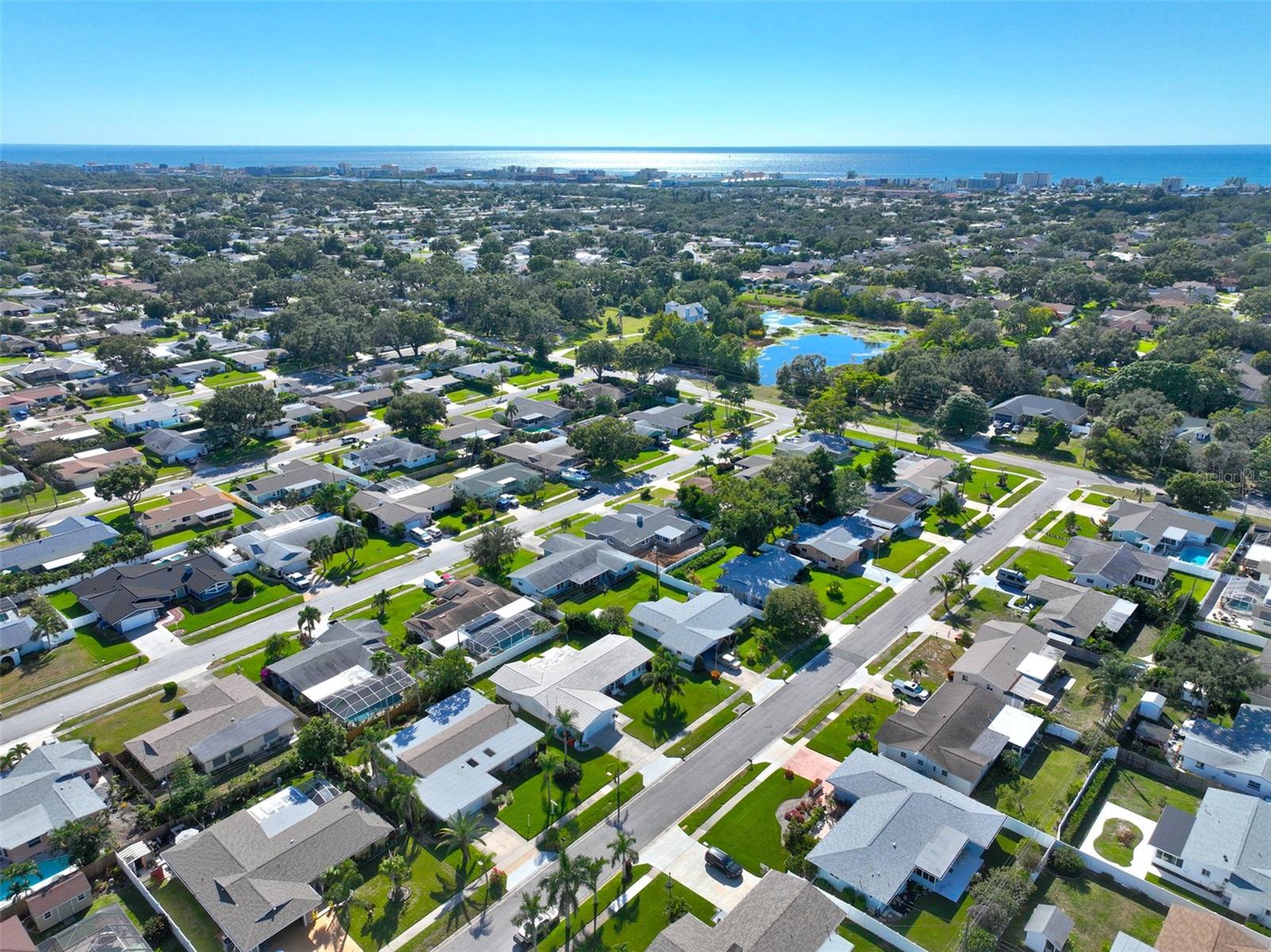 Image 18 of 22 For 13850 Sunset Drive