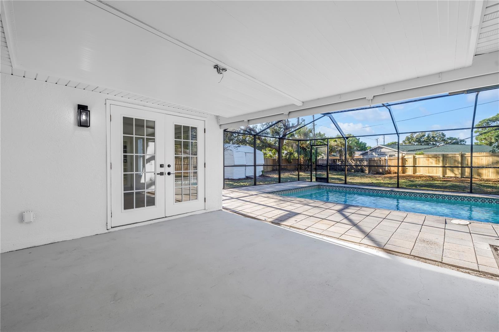 Image 46 of 51 For 9085 Leisure Lane N