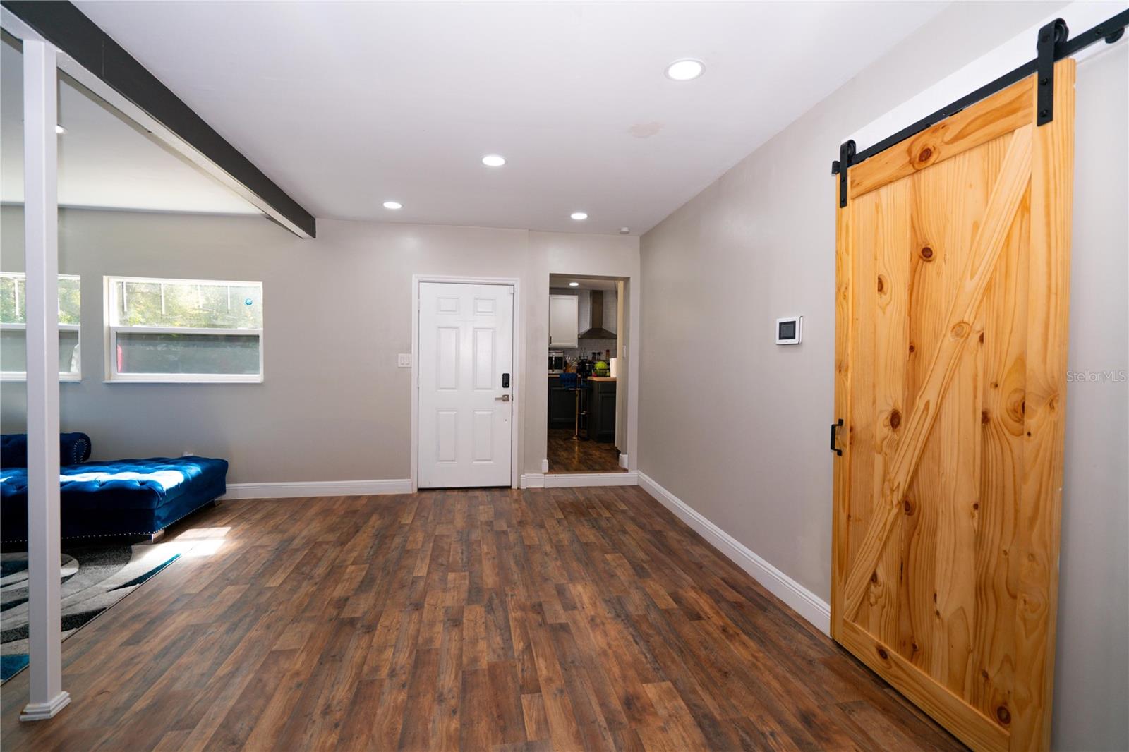 Listing photo id 5 for 3102 Williams Road