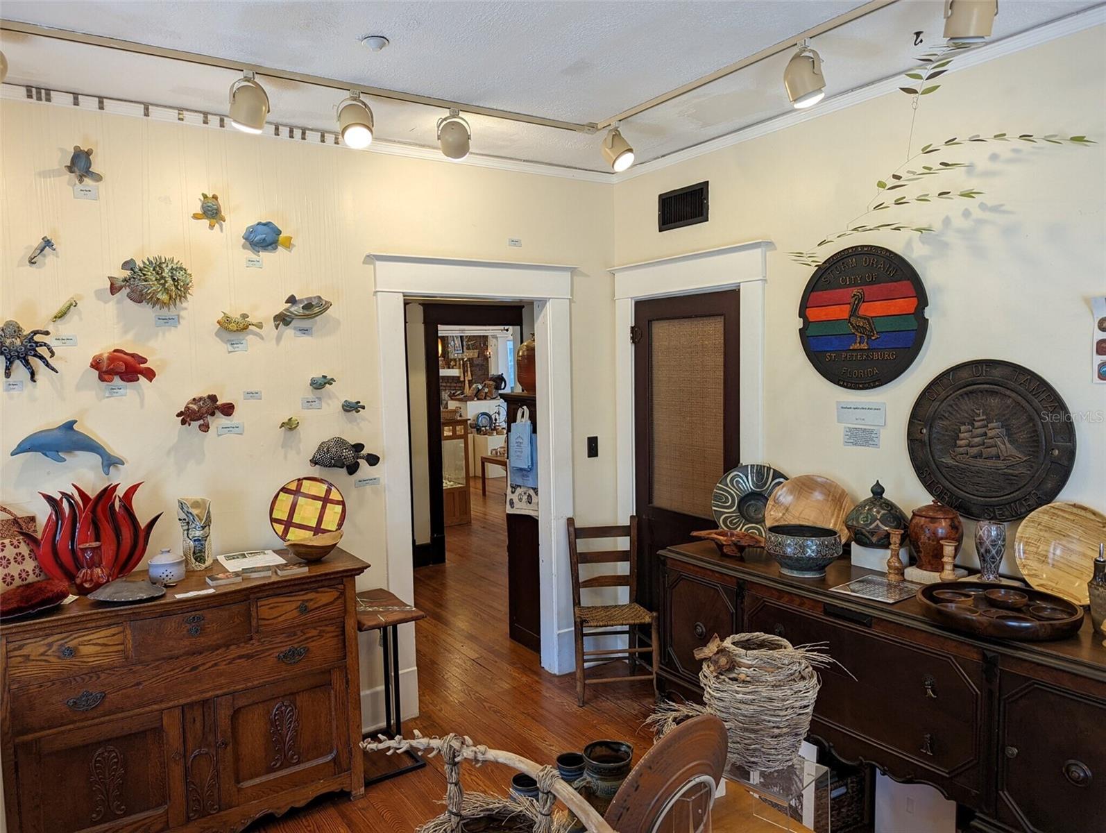 Image 7 of 14 For 2955 & 2945 Central Avenue