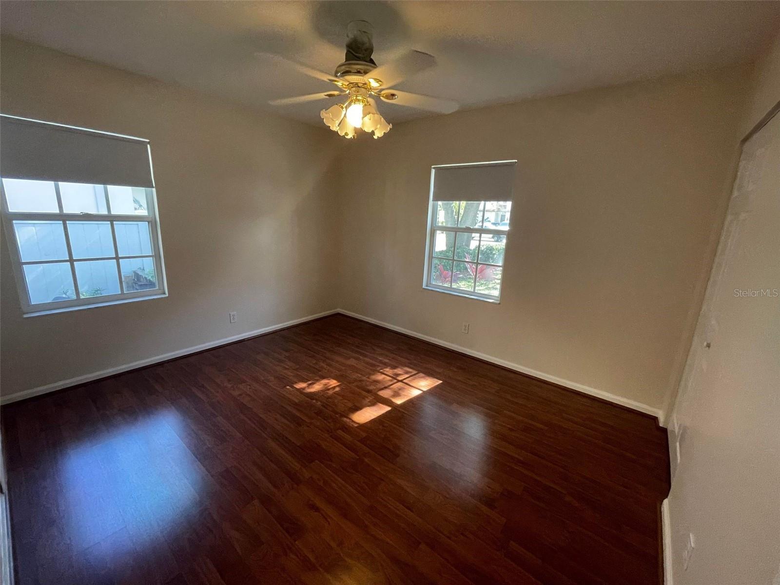 Image 7 of 16 For 3915 Swann Avenue
