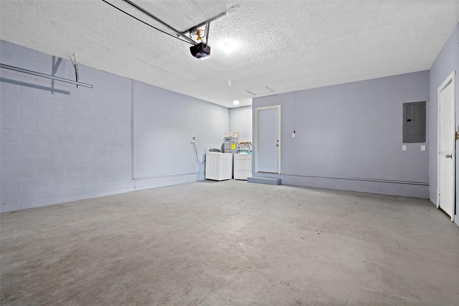 Image 20 of 27 For 609 Holley Street