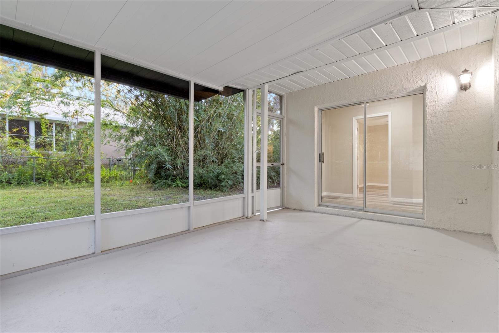 Image 22 of 27 For 609 Holley Street