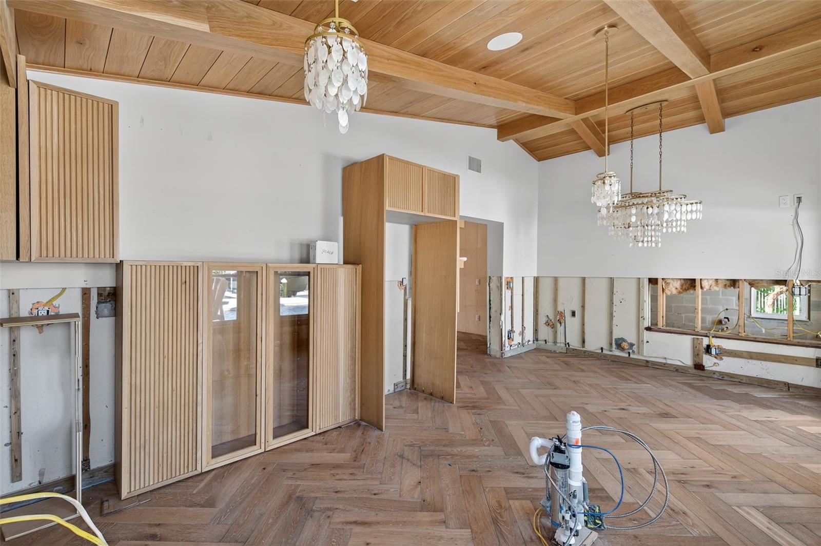 Image 36 of 63 For 234 145th Avenue E
