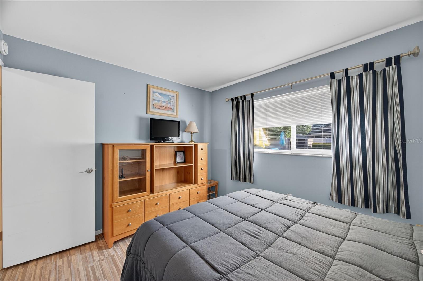 Image 10 of 37 For 1993 Citrus Hill Road