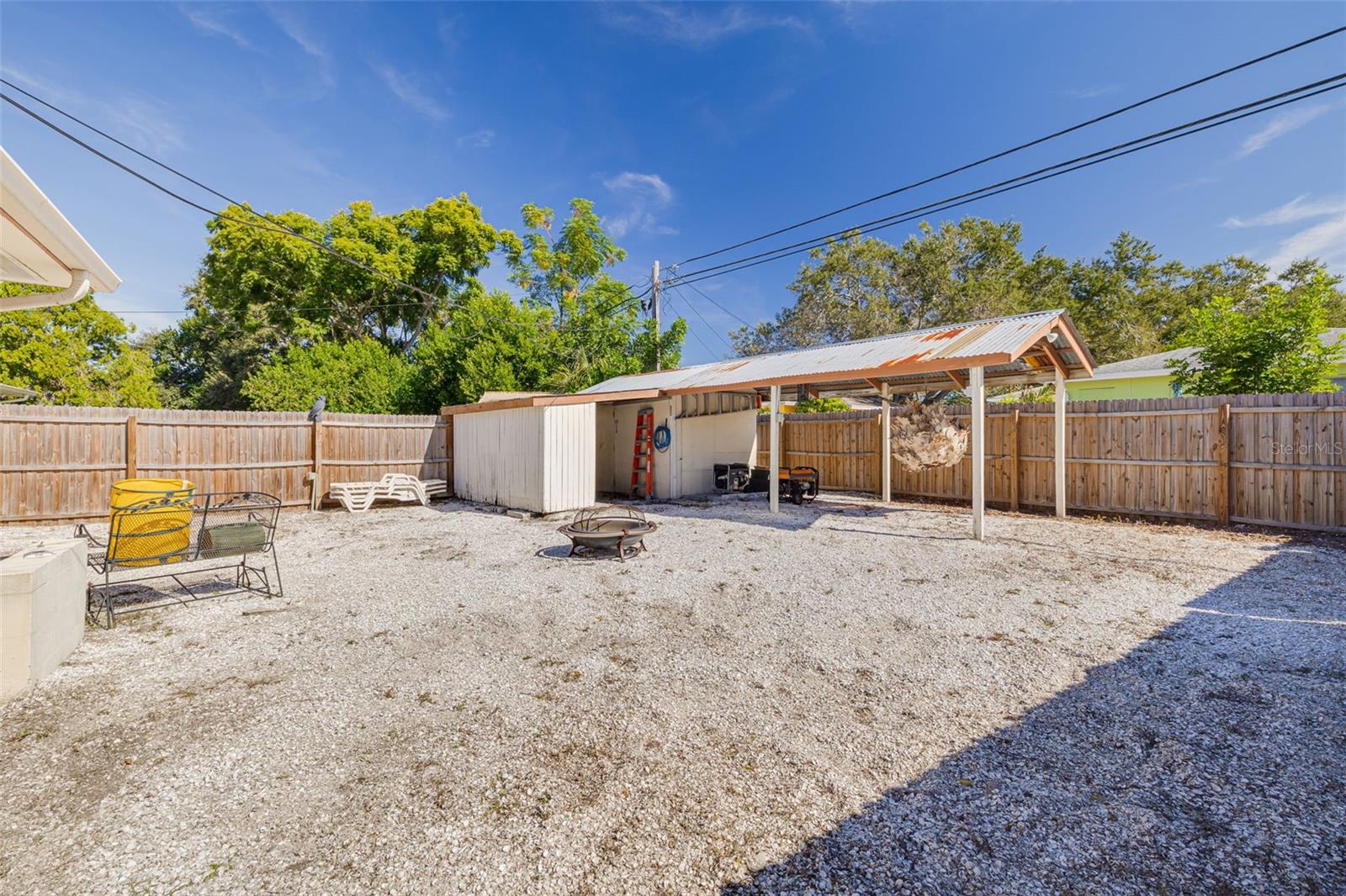 Image 27 of 37 For 501 Louden Avenue