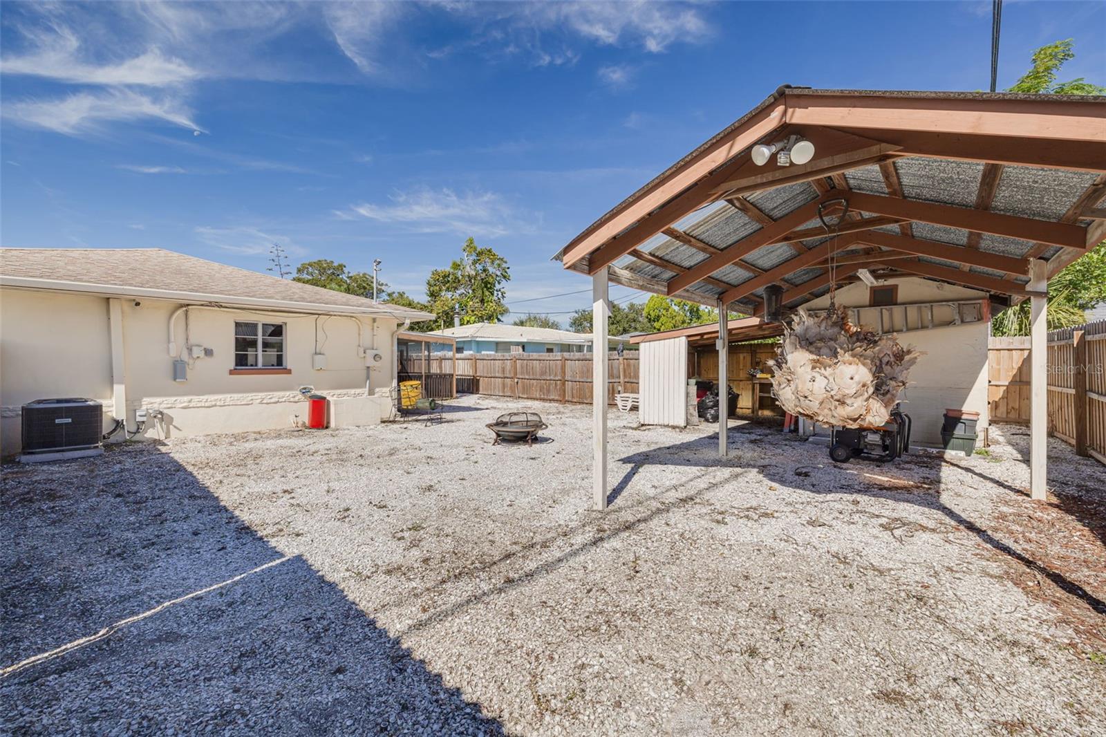 Image 28 of 37 For 501 Louden Avenue