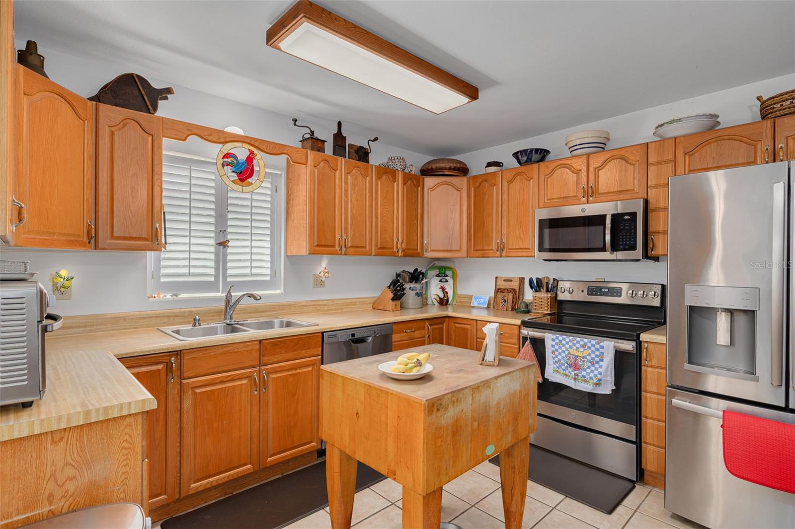 Image 3 of 37 For 501 Louden Avenue