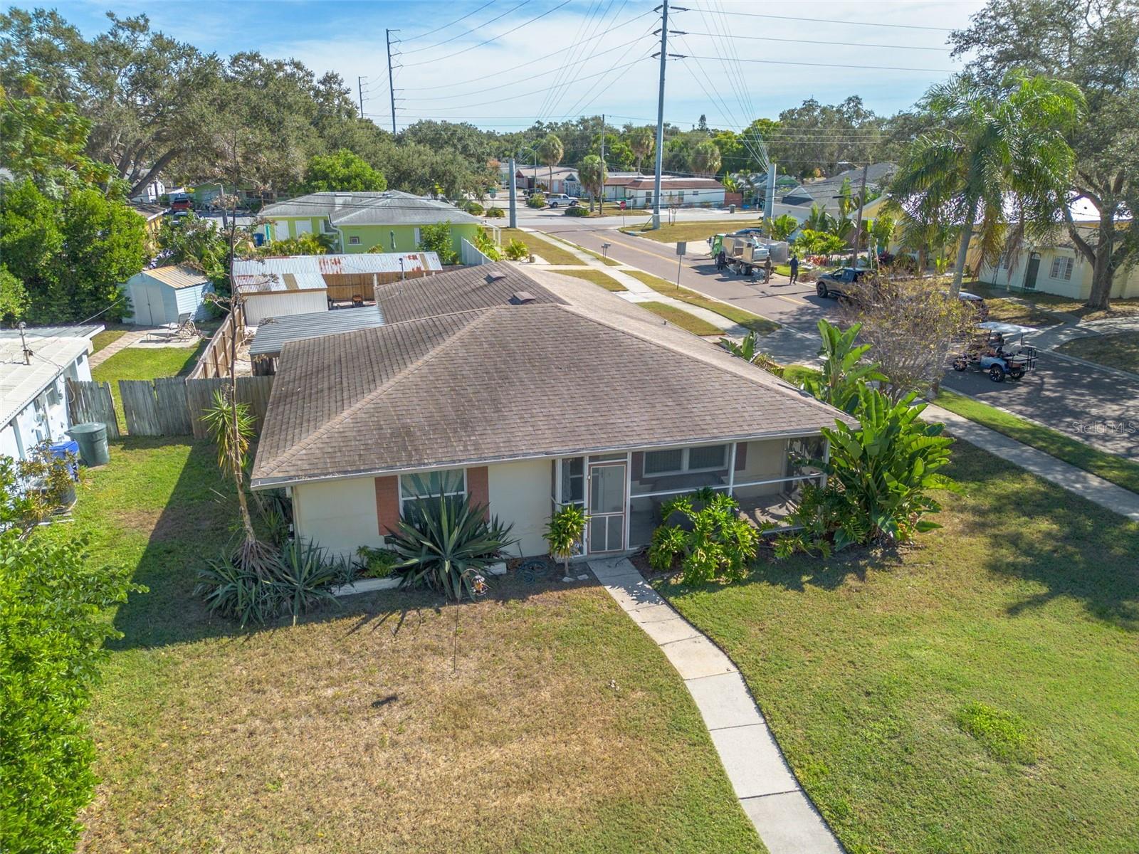 Image 31 of 37 For 501 Louden Avenue