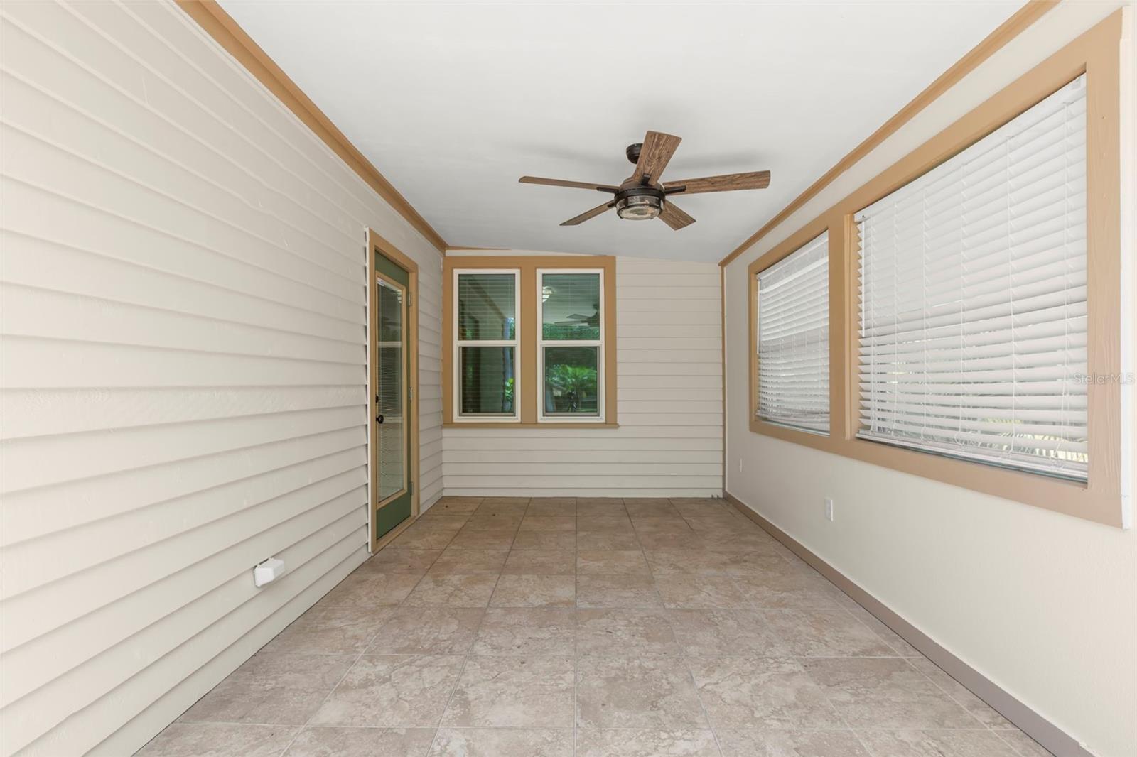 Image 16 of 44 For 1530 21st Avenue N