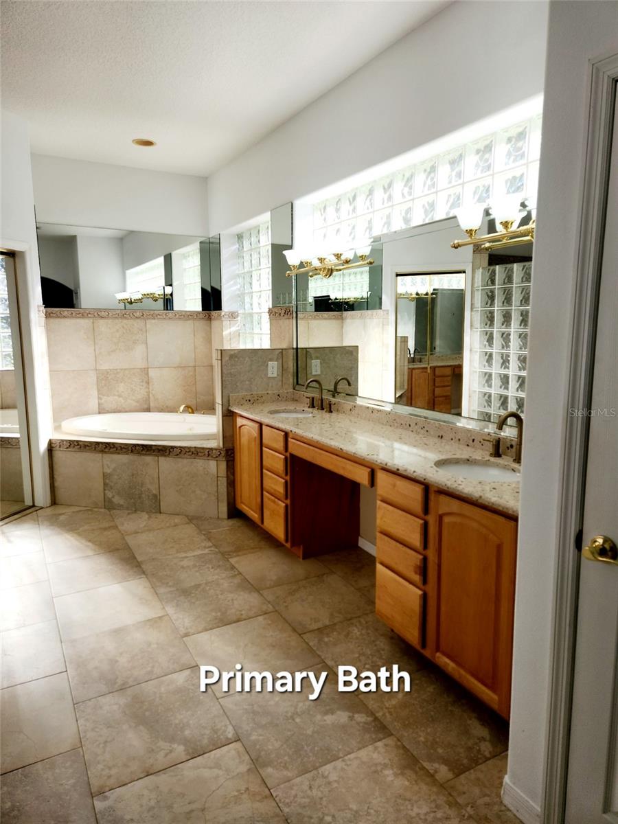 Image 23 of 61 For 5 Pine Forest Lane