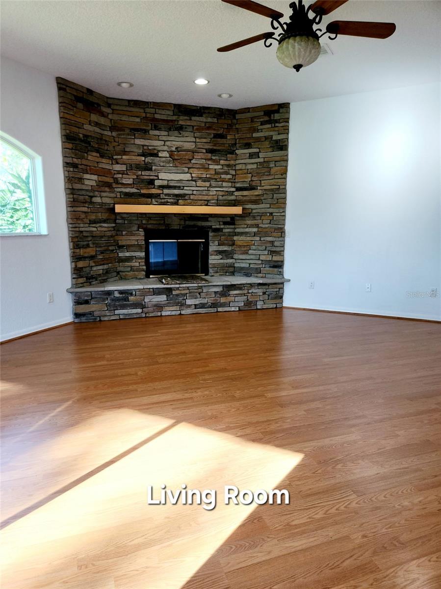 Image 45 of 61 For 5 Pine Forest Lane