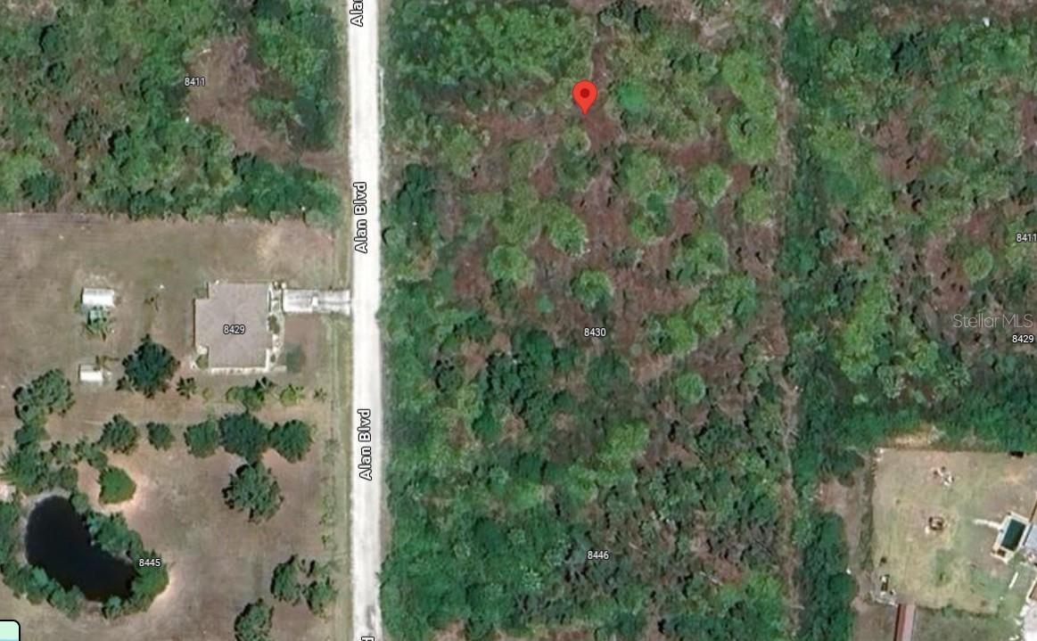 Image 4 of 5 For 8412 Alan Boulevard