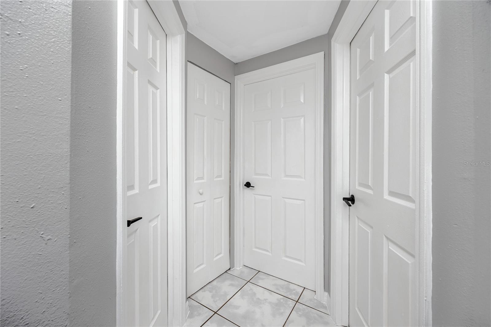 Image 15 of 35 For 10595 118th Avenue