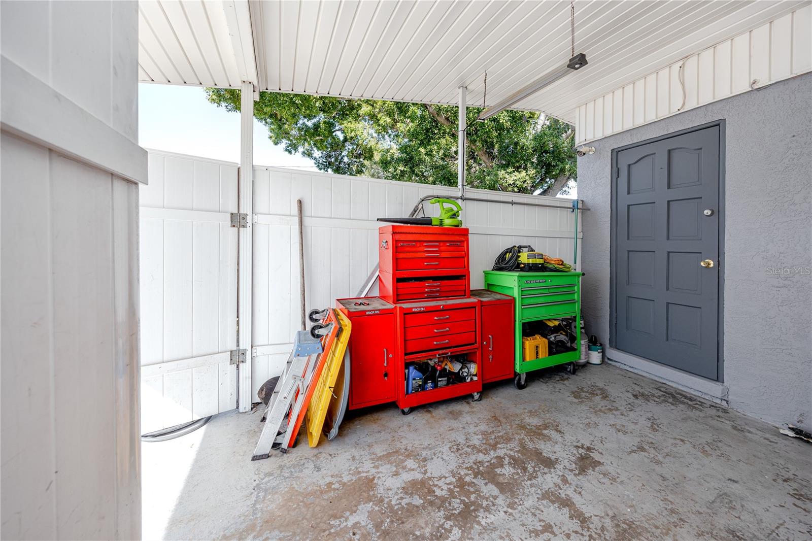 Image 34 of 35 For 10595 118th Avenue