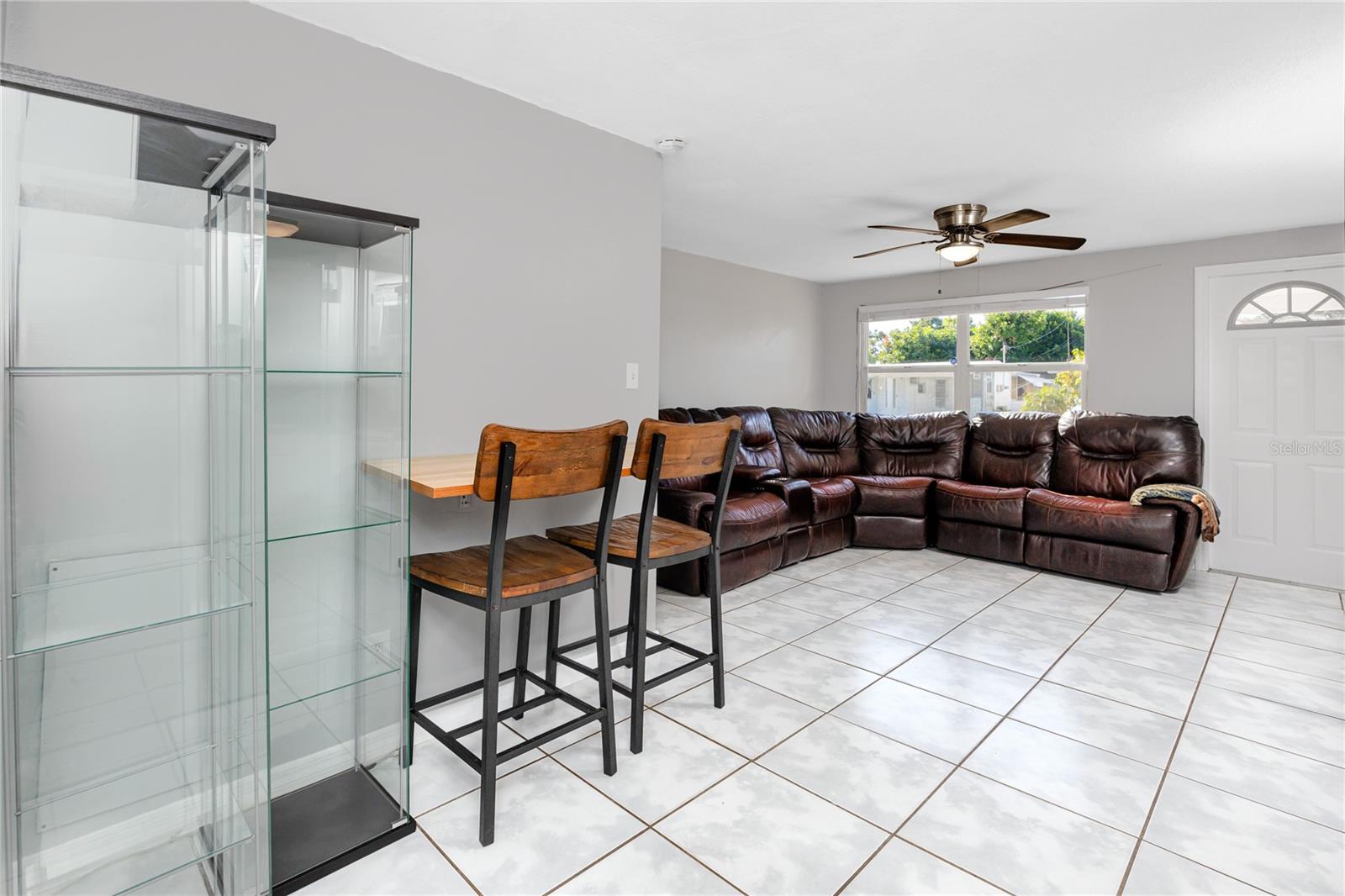 Image 8 of 35 For 10595 118th Avenue