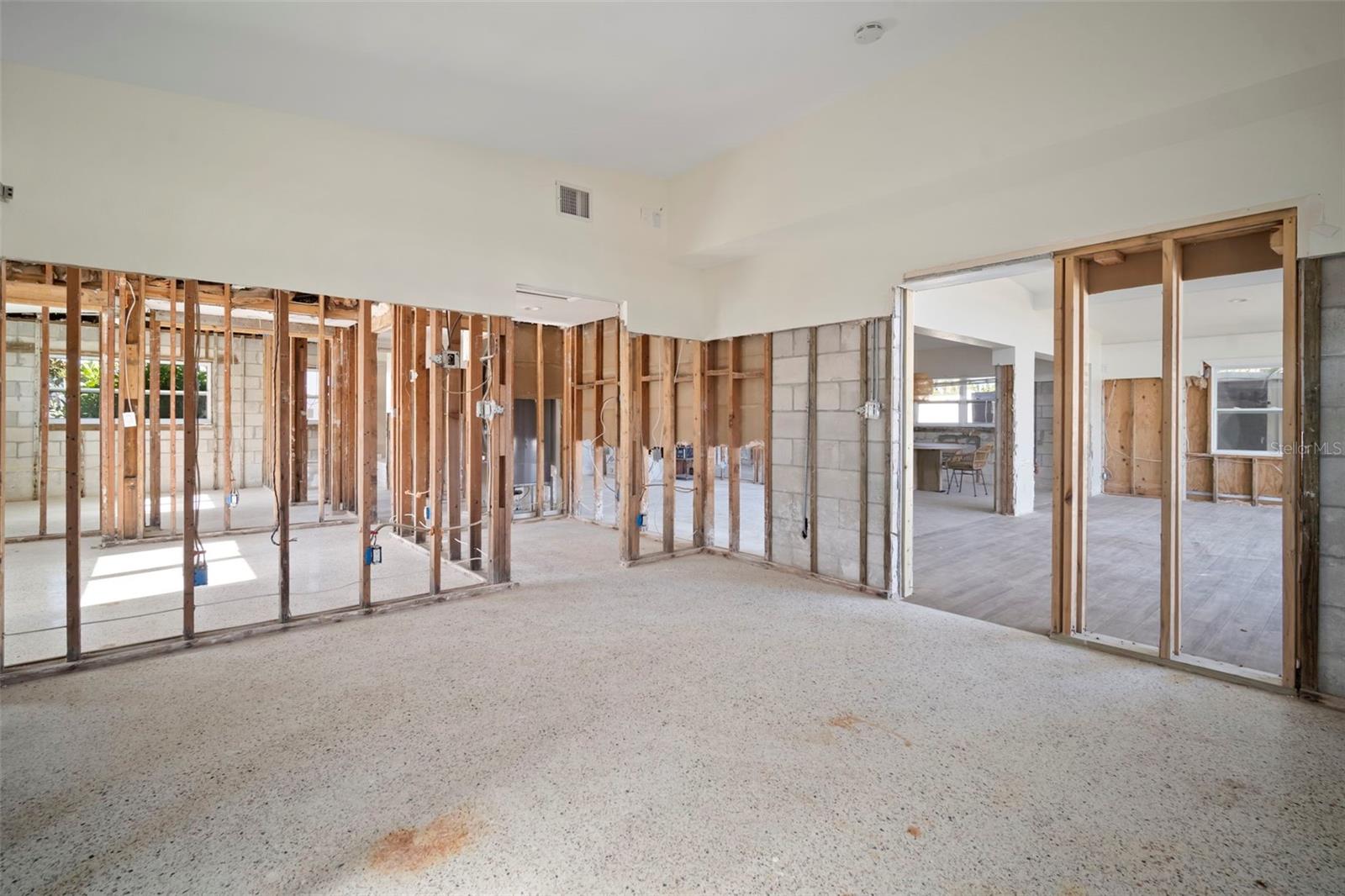 Image 22 of 29 For 11405 6th Street E