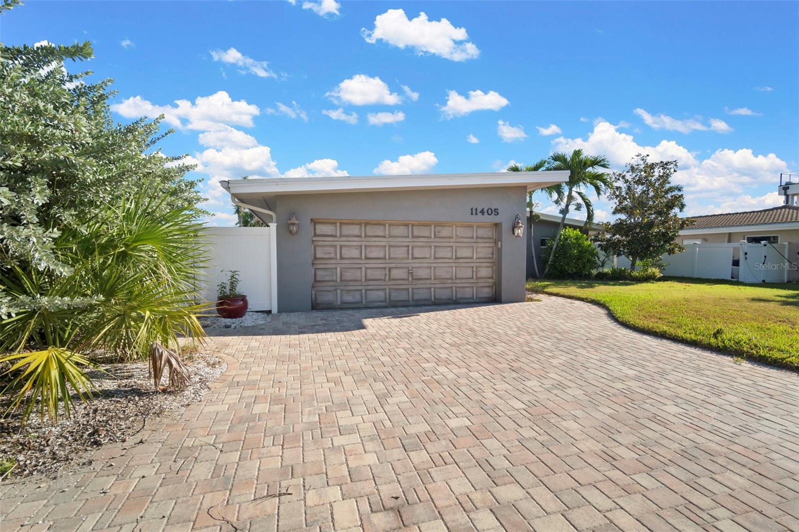 Image 28 of 29 For 11405 6th Street E