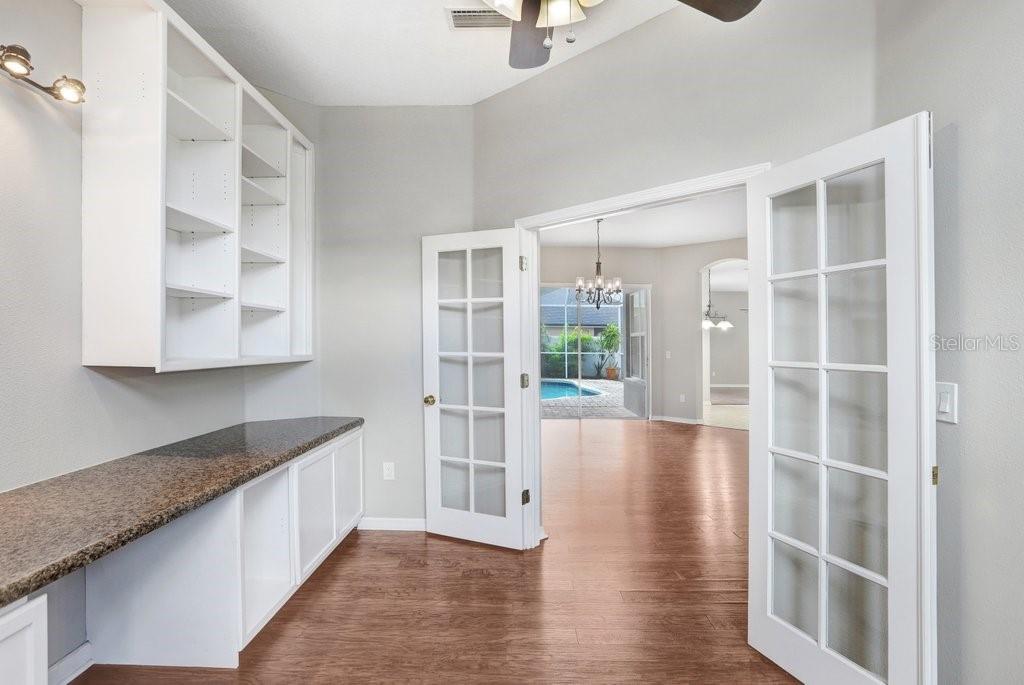 Image 24 of 45 For 7005 Cohasset Circle